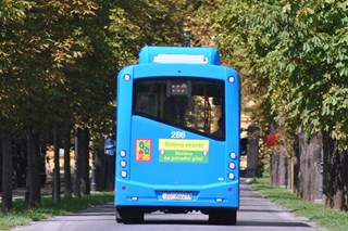 Autobusna linija 105A prometuje do Slavujevca